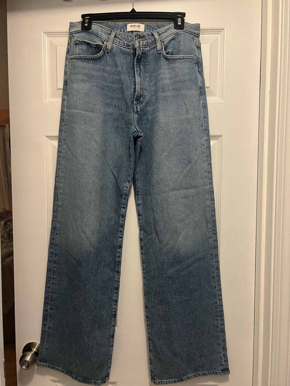 Agolde Harper Wide-Leg Jeans in Light Blue Denim